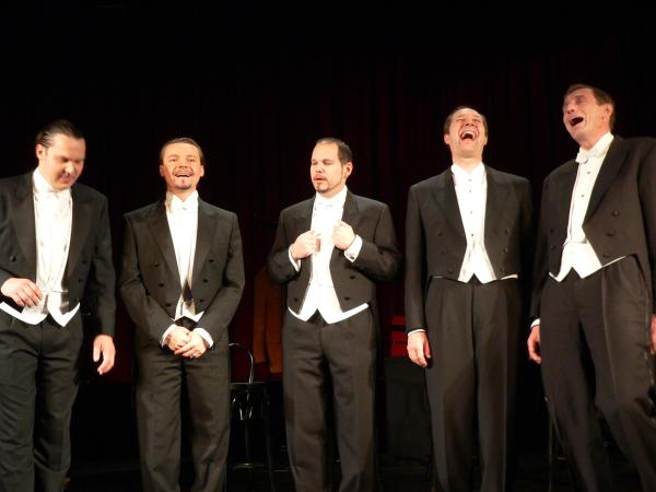 VIENNA HARMONISTS RESTARTED: DIE COMEDIAN HARMONISTS HISTORIE